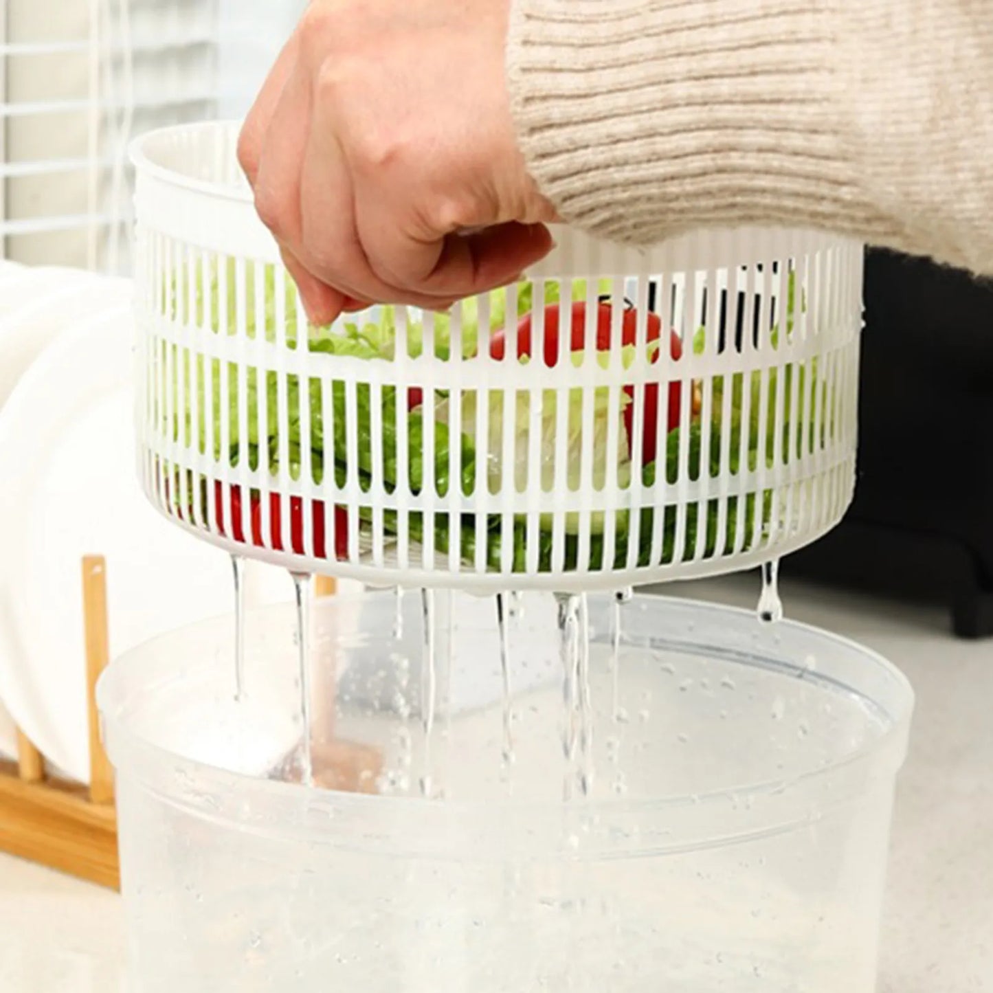 Fortune Candy 3L Multifunctional Vegetable Spinner and Grater, Compact Salad Strainer Bowl for Quick Prep, Easy to Clean, Lightweight Kitchen Gadget